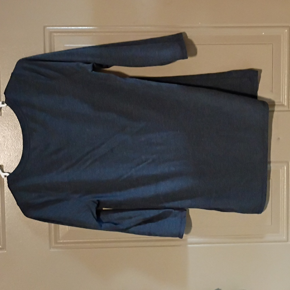 Lucky Brand 3/4  Sleeve Woman Shirt Size M Blue with Orange Butterfly - Picture 6 of 6
